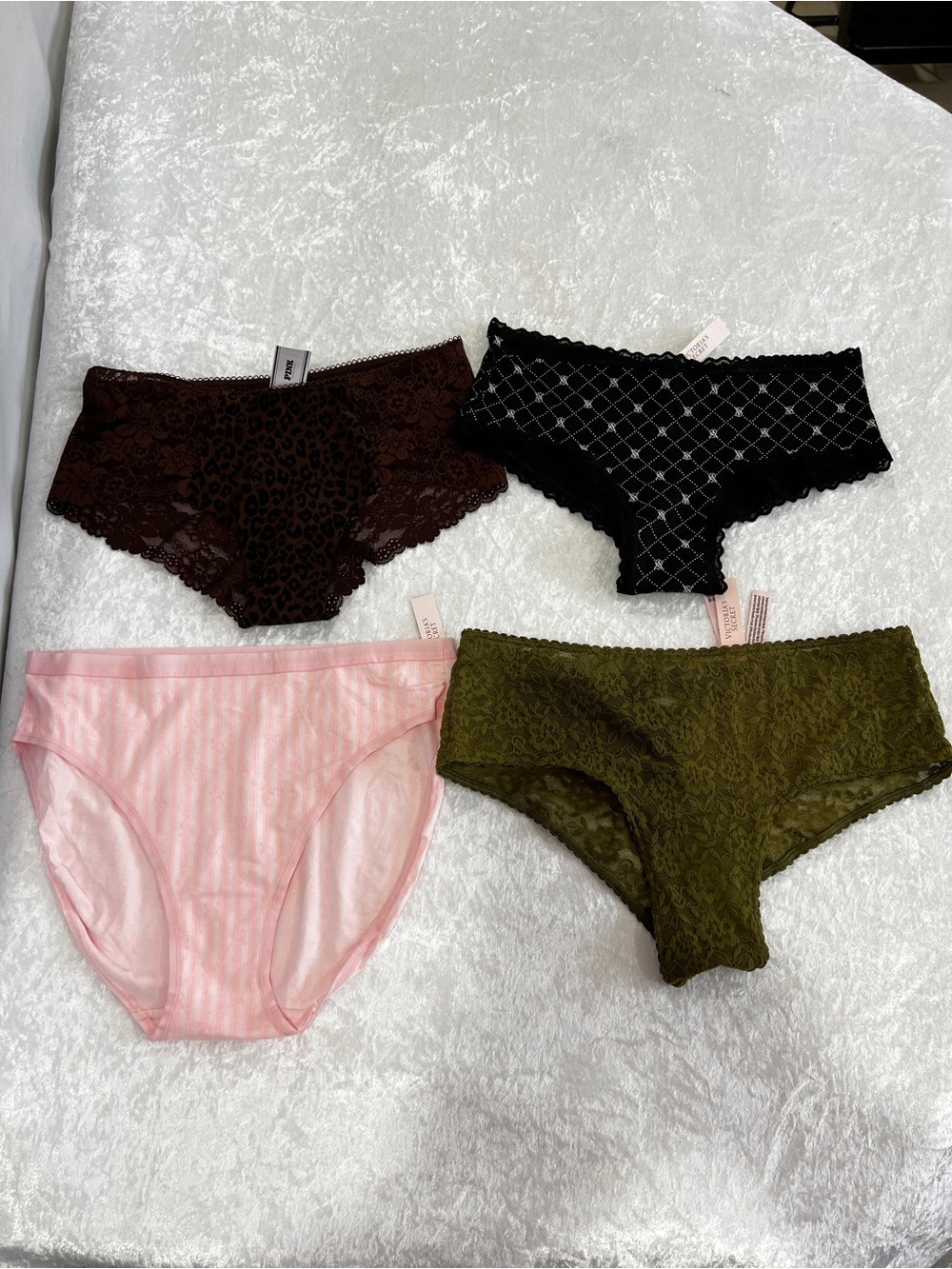 Victoria's Secret & Pink Lot Of Four Underwear Panties Brief Size Medium Lace